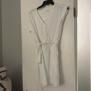 Cloth and Stone white dress